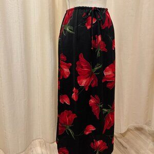 heyson - Black & Red Floral Skirt